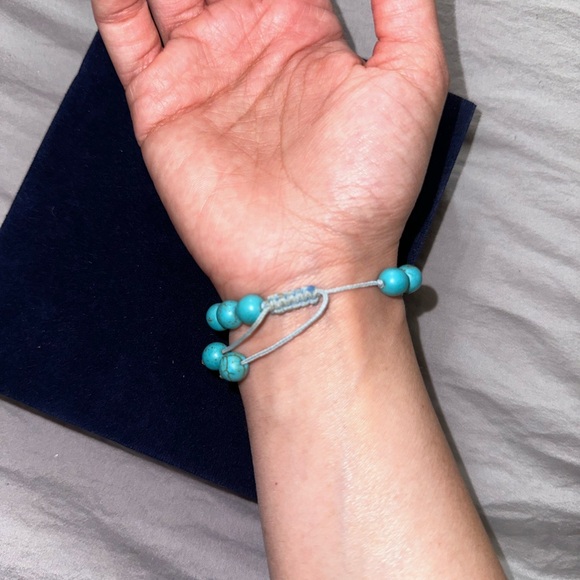 18k gold Hamsa charm bracelet - Picture 4 of 4